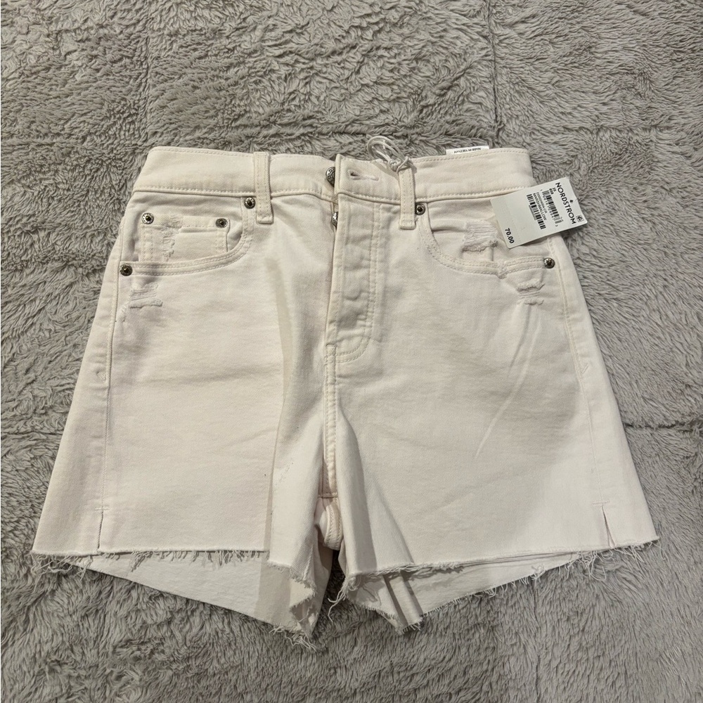 NWT: DAZE denim high rise vintage Marshmellow Sz 25 Shorts